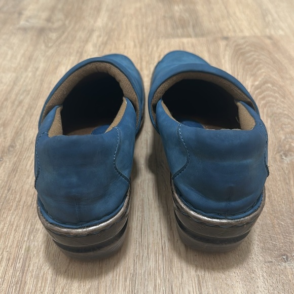 B.O.C. | Nubuck Slip-on Peggy Clogs - Picture 5 of 6